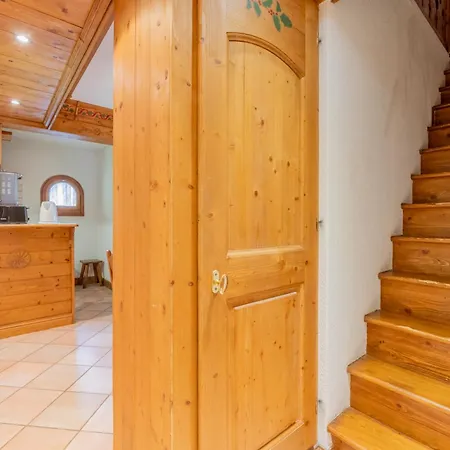 Apartment Le Cristal - Grands Montets 18 - Happy Chamonix